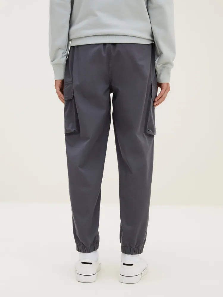 mens_cottonpolyester_stre_3-5.webp SEMIR Men's Cotton-Polyester Stretch Twill Loose Cargo Pants