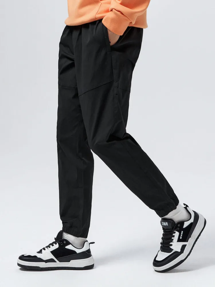 mens_easycare_fitted_wove_2.webp SEMIR Men's Easy-Care Fitted Woven Jogging Pants