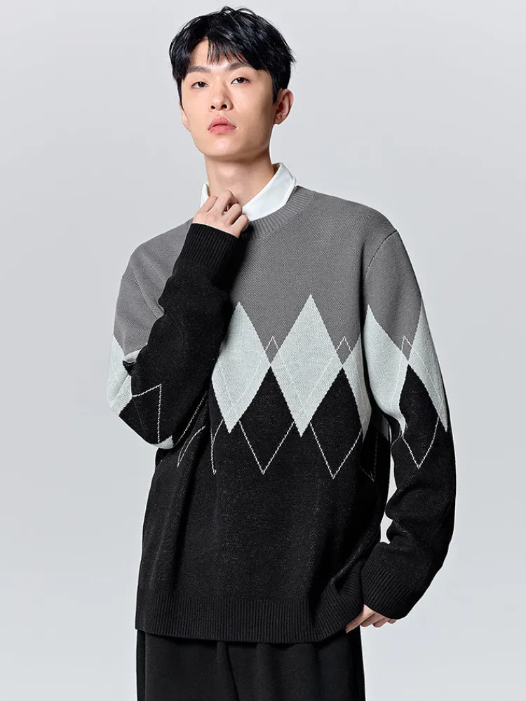 mens_green_crew_neck_swea_11.webp SEMIR Men's green crew neck sweater