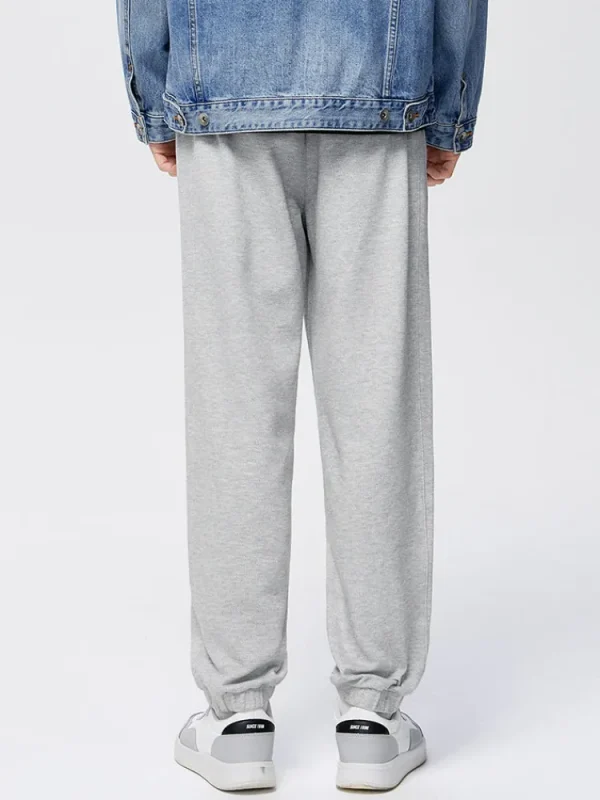 SEMIR Men's Twill Jacquard Interlock Fabric Solid Colour Fitted Knitted Jogging Pants