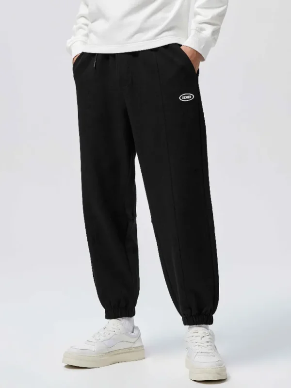 SEMIR Men's UT Interlock 3D Badge Loose Knitted Jogging Pants