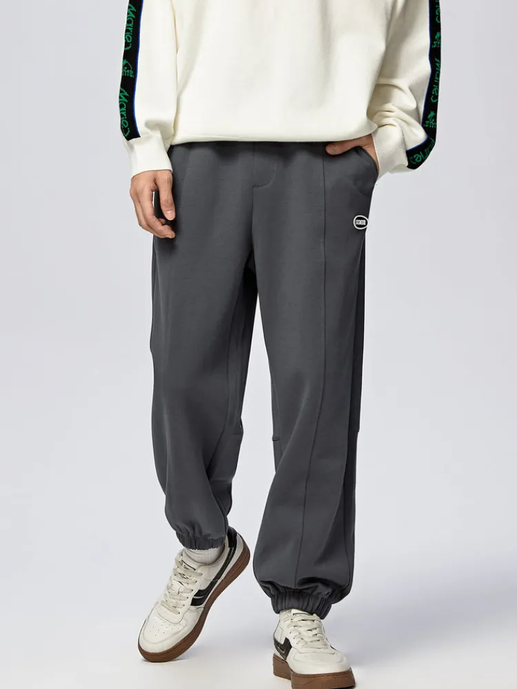 mens_ut_interlock_d_badge_3.webp SEMIR Men's UT Interlock 3D Badge Loose Knitted Jogging Pants