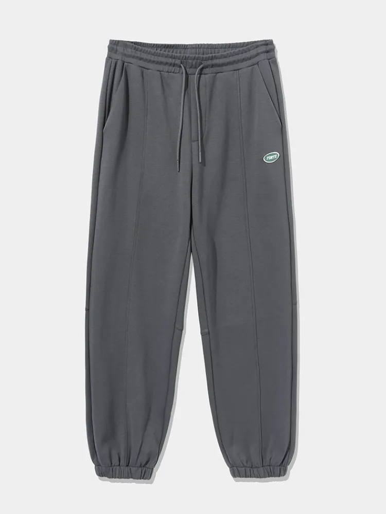 mens_ut_interlock_d_badge_4.webp SEMIR Men's UT Interlock 3D Badge Loose Knitted Jogging Pants