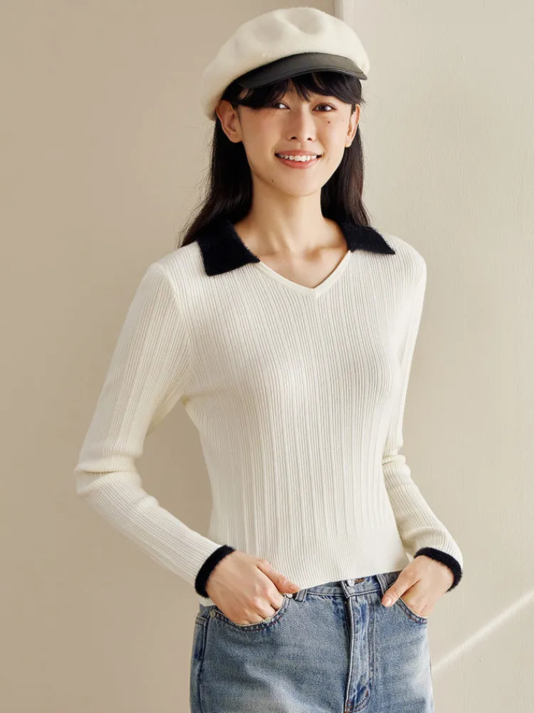 womens_white_and_black_ot_1.webp Women SEMIR Women's white and black other sweaters